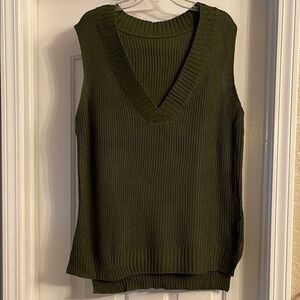 NWOT Shein Olive Green V-Neck Sweater Vest, size 1X